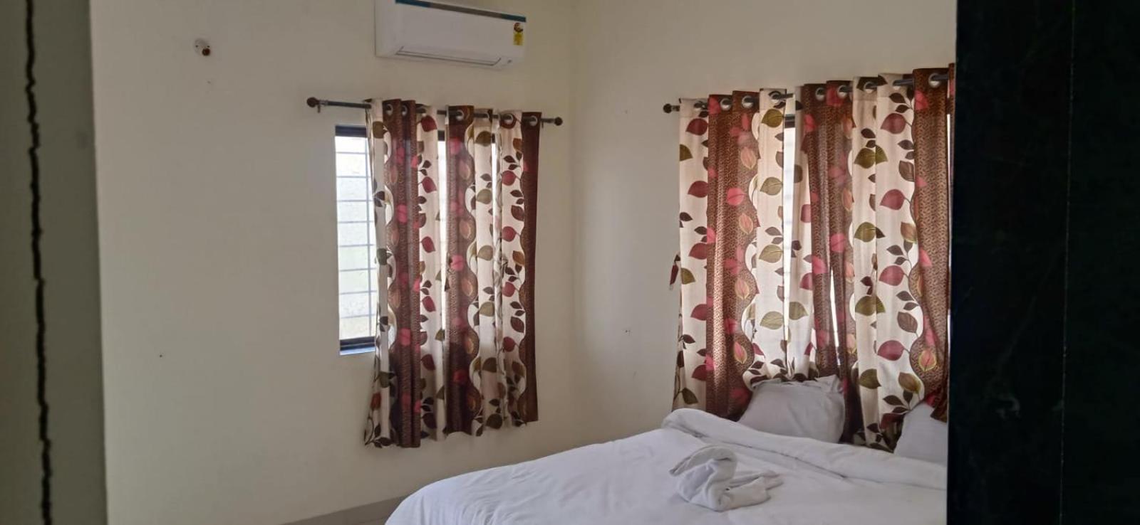 לונבלה Blue Bell Homestay מראה חיצוני תמונה