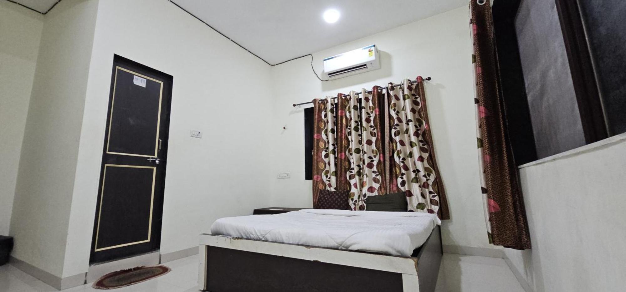 לונבלה Blue Bell Homestay מראה חיצוני תמונה