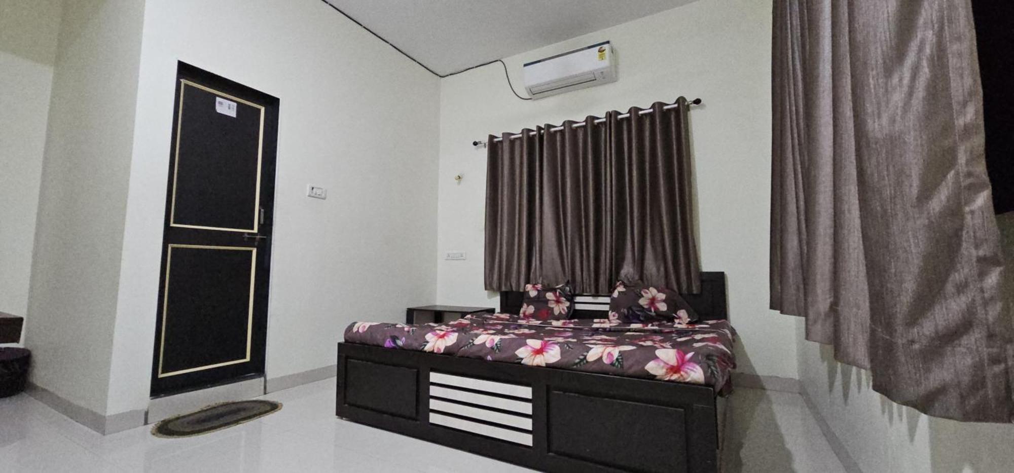 לונבלה Blue Bell Homestay מראה חיצוני תמונה